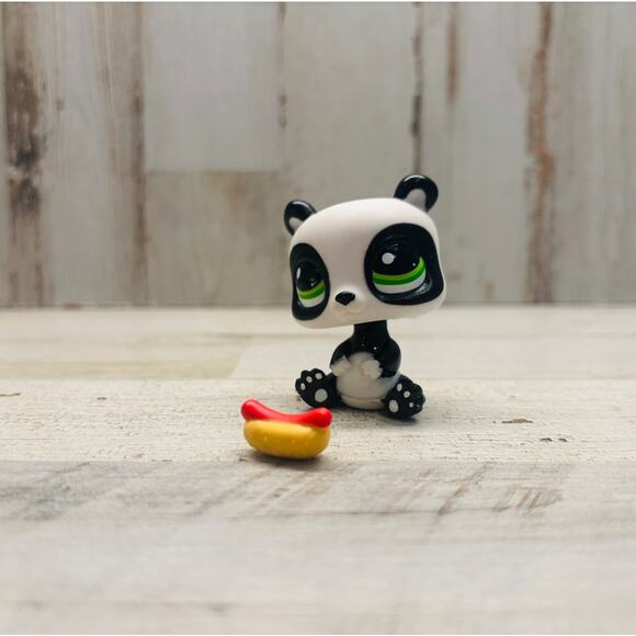 Littlest Pet Shop LPS Vintage Panda blue Eyes EUC - Picture 1 of 3